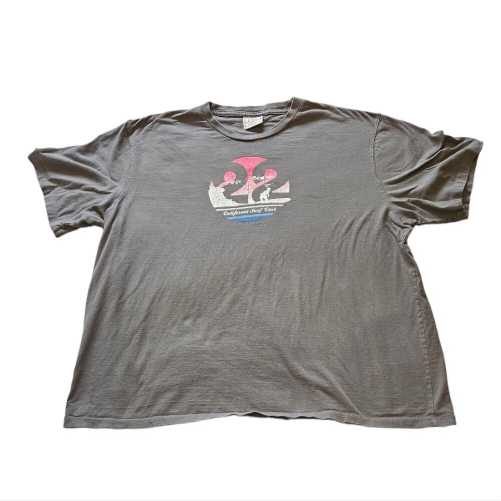 Steve & Barry's XXL men's short sleeved t-shirt, California Surf Club logo, gray